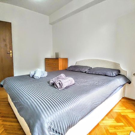 Apartment Nate'S Place 斯科普里 外观 照片